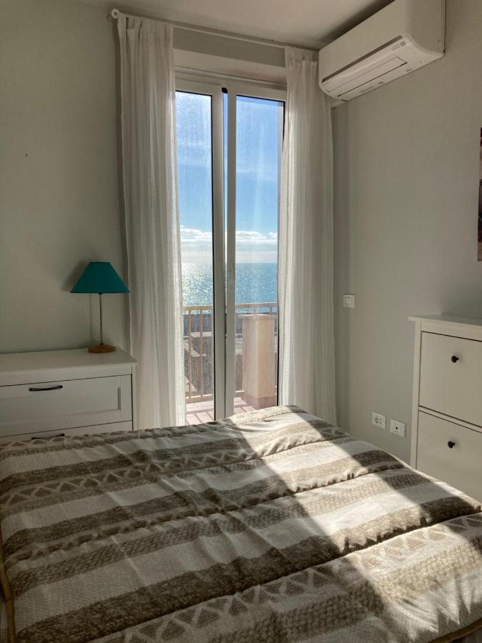 Villa Rosso Tramonto Luxury-White- Ladispoli, Lungomare Regina Elena 58 Extérieur photo